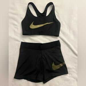 Nike pros and sports bra set